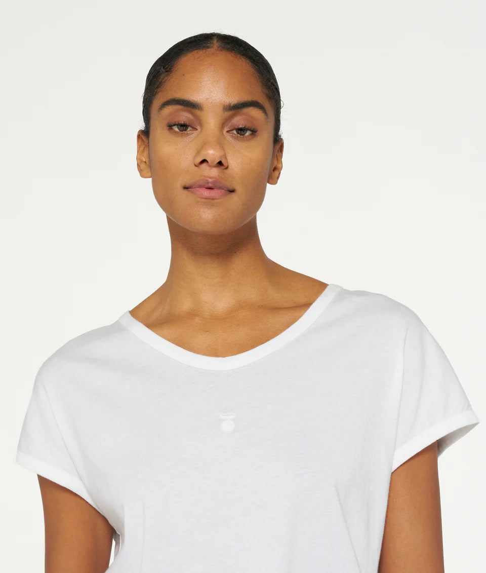 DE V-NECK T-SHIRT