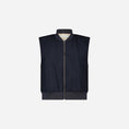 Afbeelding laden in Galerijviewer, Aleksi sleeveless jacket
