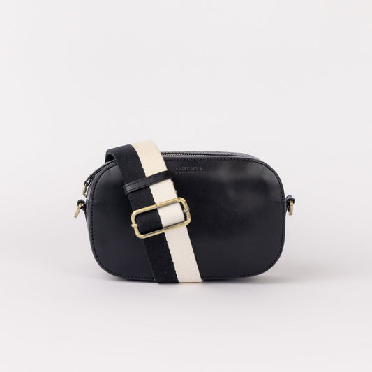 Maya Black Classic Leather