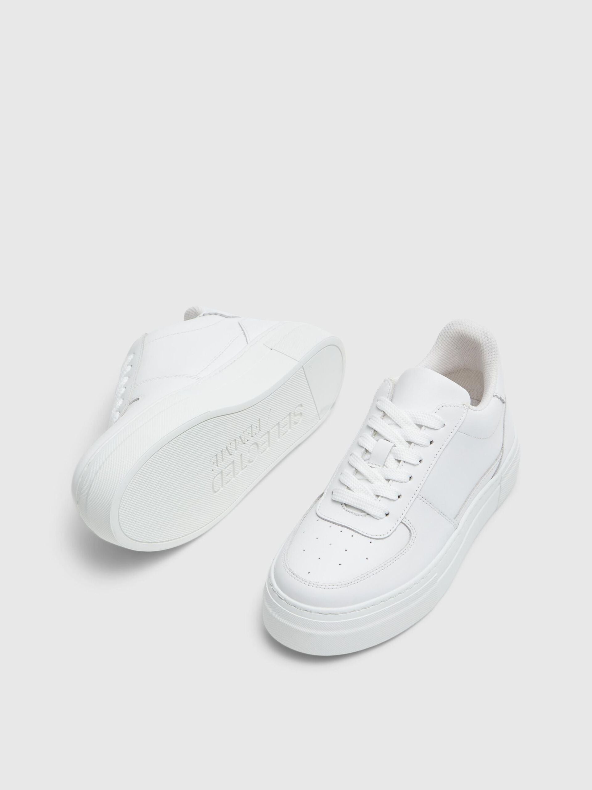 HARPER LEATHER SNEAKERS 