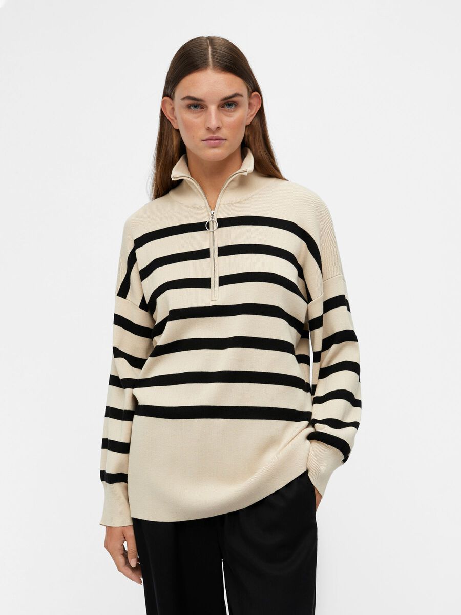 ESTER OVERSIZED SWEATER