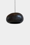 Load image into Gallery viewer, Lamp Pebble black
