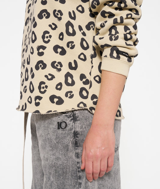 Raw edge sweater leopard